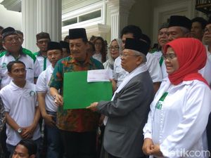 Maruf Amin Lepas Bantuan Relawan untuk Palu, Donggala dan Sigi