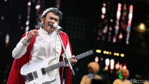 Hobaah, Rhoma Irama yang Penuh Tausiah di Synchronize Fest