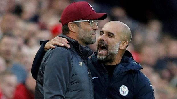 Juergen Klopp apes menghadapi Pep Guardiola di Liga Primer Inggris.