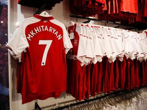 Tinggalkan Puma, Arsenal Disokong Adidas Musim Depan