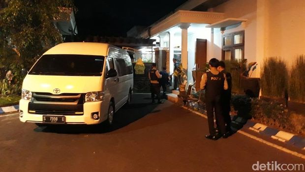 Bupati Malang Akui Kantornya di Pendopo Digeledah KPK