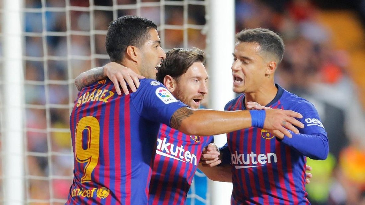 Barcelona akan menghadapi pekan berat dengan ada tiga klub besar mengadang langkah mereka (REUTERS/Heino Kalis)