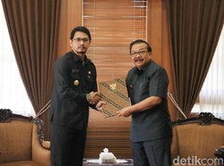 Gubernur Jatim Serahkan Pengganti Jabatan Wali Kota Pasuruan