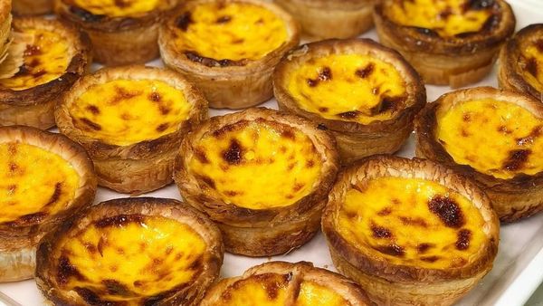 Sore Ini Paling Enak Ngemil Egg Tart yang Lembut Creamy