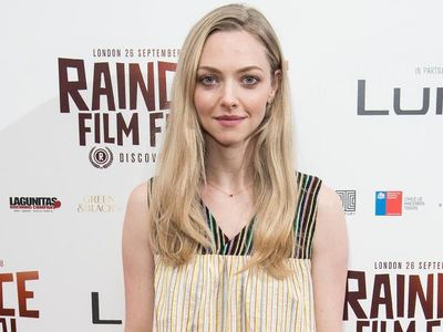 Panas Gini, Tengok Amanda Seyfried Bikin Segar