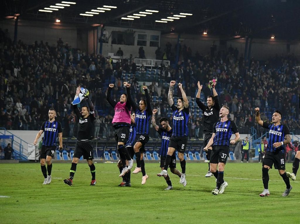 Inter Pikirkan Milan Dahulu, Barcelona Kemudian Inter Pikirkan Milan Dahulu, Barcelona Kemudian