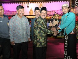 MPR Sosialisasikan Pancasila Lewat Wayang Kulit