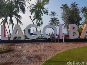 Mengintip Indahnya Pantai Lagoi di Pulau Bintan