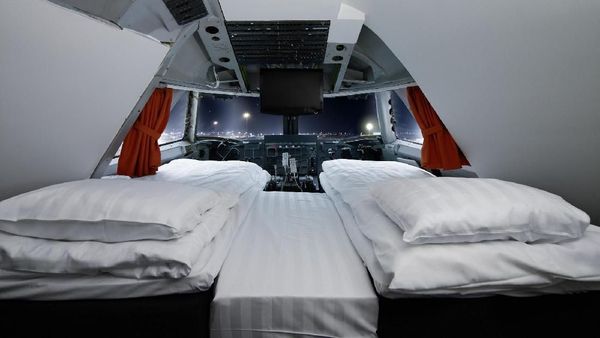 Beginilah Kalau Pesawat Jadi Hostel