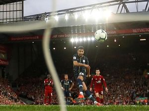 Rekor Penaltinya Buruk, Kenapa Mahrez Jadi Eksekutor Manchester City?