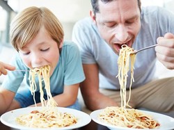 Begini Cara Orang Italia Menyantap Spaghetti