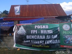 Ratusan Relawan FPI Diterjunkan Bantu Korban Bencana Sulteng