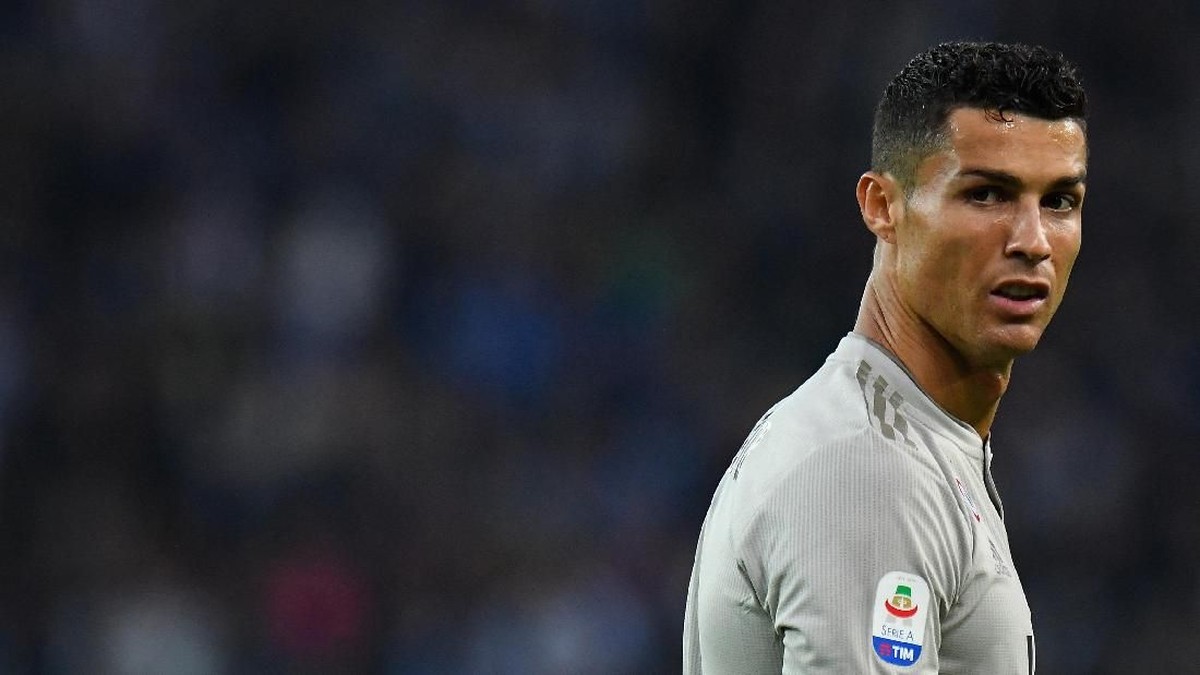 Keluarga Cristiano Ronaldo menggelar kampanye di media sosial untuk menggalang dukungan terkait kasus tuduhan pemerkosaan. (Foto: Alessandro Sabattini/Getty Images)