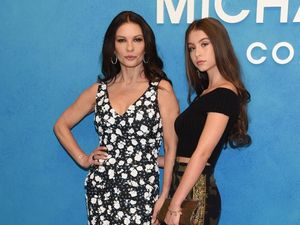 Cantik-cantik Banget, Anak Artis yang Dulunya Imut Kini Tampil Menawan