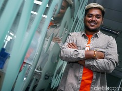 Ahmad Abdul Rindu Pulang dalam Coming Home