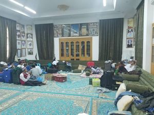 Setelah Tertahan di Oman, 160 Pelajar RI Menyeberang ke Yaman Setelah Tertahan di Oman, 160 Pelajar RI Menyeberang ke Yaman
