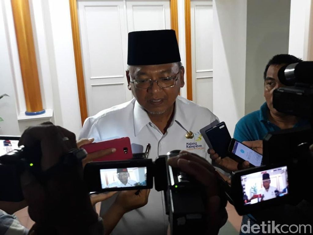 Pasca Kantor Digeledah KPK, Bupati Malang Akui Sudah Jadi Tersangka Pasca Kantor Digeledah KPK, Bupati Malang Akui Sudah Jadi Tersangka