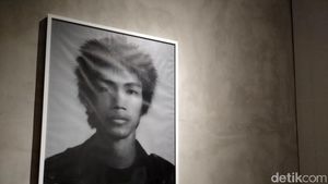 Saat Sri Mulyani bertemu Jokowi Punk di Bali