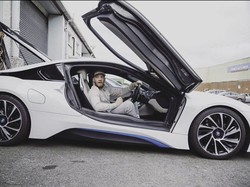 Koleksi Mobil Mewah Conor McGregor Cuma Sponsor?