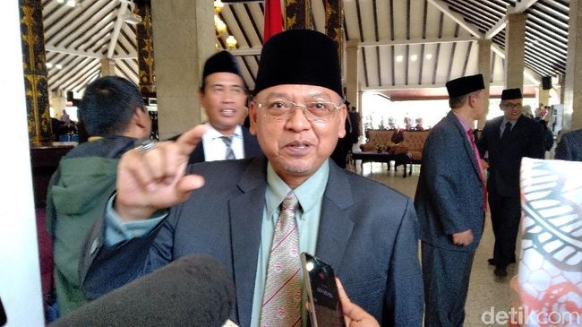 Berita Resmi Tersangka, Bupati Malang Terima Panggilan KPK Senin 20 Mei 2019 Berita Resmi Tersangka, Bupati Malang Terima Panggilan KPK Senin 20 Mei 2019