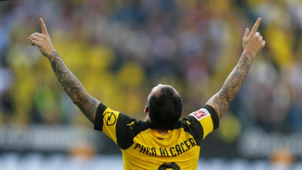 Paco Alcacer tampil tajam lagi di Borussia Dortmund (Leon Kuegeler/Reuters)