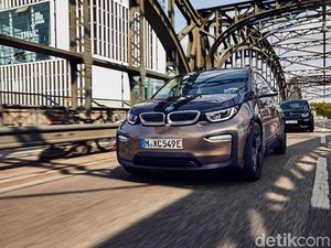 BMW i3 dan i8 Ditarik karena Modul Listrik Bermasalah