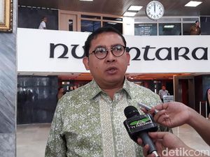 Ahok Disebut Mau ke PDIP, Fadli Zon: Memang Habitatnya di Sana Ahok Disebut Mau ke PDIP, Fadli Zon: Memang Habitatnya di Sana