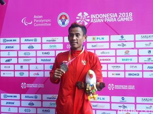 Pelari Tunadaksa Saktiyono Persembahkan Perak untuk Suporter Indonesia