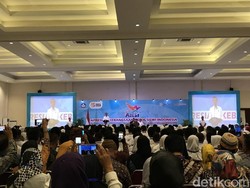 Jokowi di Depan Siswa AKSI: Jika Ada Hoax, Tolong Diluruskan