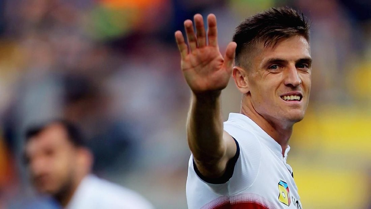 Krzysztof Piatek telah bertolak ke Milan. (Foto: Paolo Bruno/Getty Images)