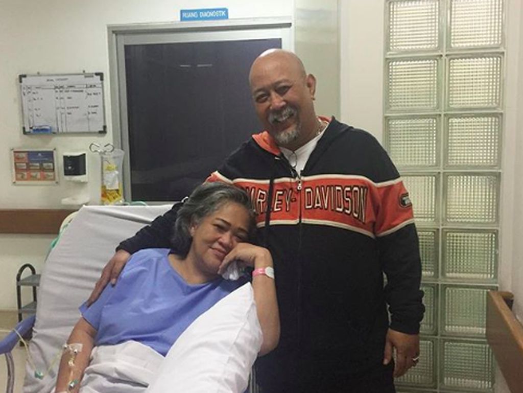 Indro Warkop dan Istri Contoh Hubungan Abadi Itu Ada Indro Warkop dan Istri Contoh Hubungan Abadi Itu Ada