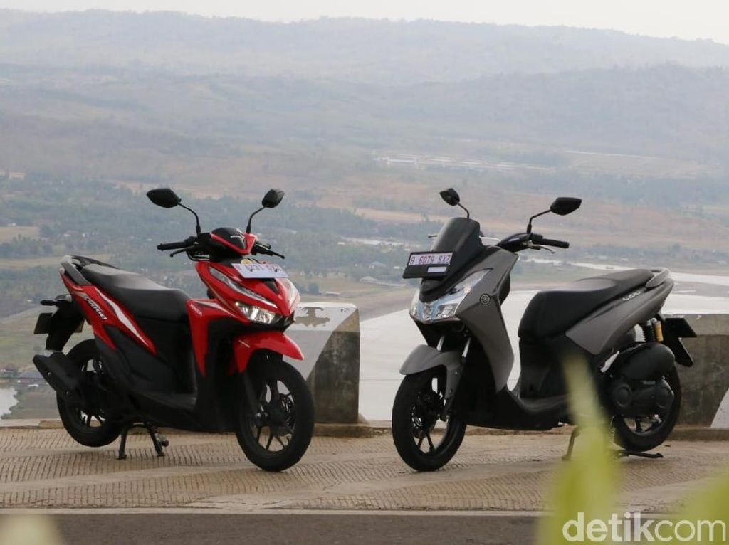 Desain Vario 125 VS Lexi, Lebih Keren Mana? Desain Vario 125 VS Lexi, Lebih Keren Mana?