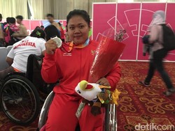 Atlet China Pecahkan Rekor Dunia Angkat Berat, Indonesia 2 Perak