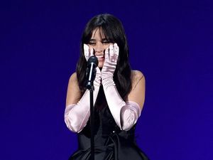 Camila Cabello Sabet 4 Piala, Ini Daftar Lengkap Pemenang MTV EMAs 2018 Camila Cabello Sabet 4 Piala, Ini Daftar Lengkap Pemenang MTV EMAs 2018