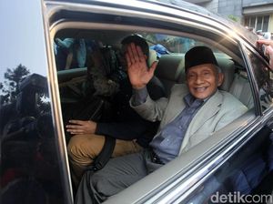 Pendiri PAN Desak Amien Rais Angkat Kaki, Ada Apa? Pendiri PAN Desak Amien Rais Angkat Kaki, Ada Apa?