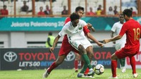 Namun Arab Saudi berhasil memanfaatkan celah untuk mendapatkan penalti di menit ke-67 berkat pelanggaran Asnawi Mangkualam. Abdullah Alhamddan sukses mengeksekusi penalti dan membawa Arab Saudi kembali unggul.