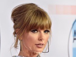 Taylor Swift Borong 4 Piala, Ini Daftar Pemenang AMA 2018