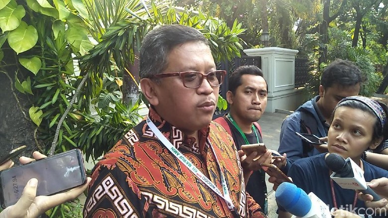 Sindir Prabowo, Hasto: Rakyat Tahu Siapa Menderita Gejala Kebodohan