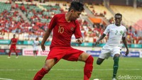 Timnas U-19 tanpa ragu-ragu langsung menekan sejak menit pertama.