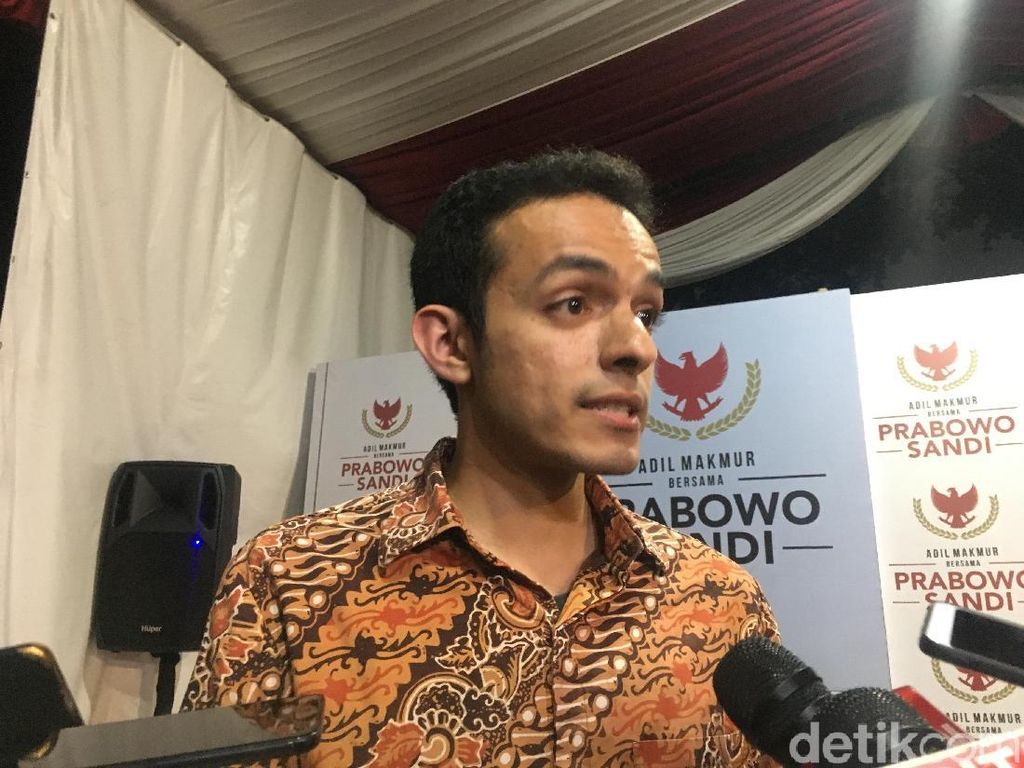 Cerita Gamal Albinsaid Bersedia Jadi Jubir Prabowo-Sandiaga Cerita Gamal Albinsaid Bersedia Jadi Jubir Prabowo-Sandiaga