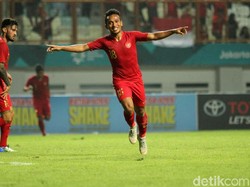 Indonesia sukses memanfaatkan kelengahan Myanmar saat menyerang untuk mencetak gol ketiga di menit ke-39.