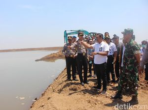 Perbaikan Tanggul Penahan Lumpur Sidoarjo Ditargetkan 1 Bulan Perbaikan Tanggul Penahan Lumpur Sidoarjo Ditargetkan 1 Bulan