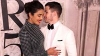Foto: Kemesraan Priyanka Chopra dan Nick Jonas yang Nikah di Istana India