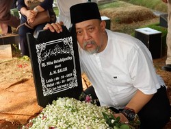 Cara Bijak Stop Hoax ala Indro Warkop, Bisa Dicontoh Bun