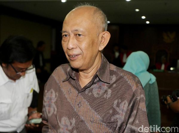 Sidang Perdana Korupsi PT DGI