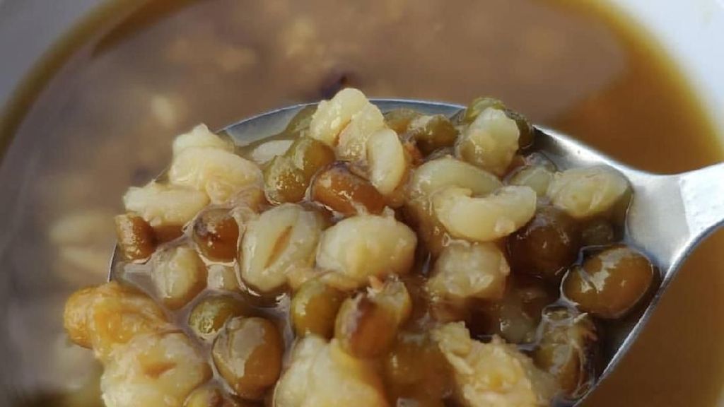 Hangatkan Perut dengan Sarapan Bubur Kacang yang Legit Lembut Hangatkan Perut dengan Sarapan Bubur Kacang yang Legit Lembut