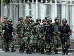 Dalih Melawan Ekstremisme, China Gelar Kampanye Anti-Halal di Xinjiang