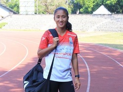 Medali Emas Atlet Lari Putri Aulia Jadi Kado Ultah untuk Ayah