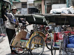 DPRD DKI Tak Masukkan Revisi Perda Becak di Pembahasan 2019