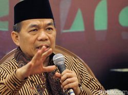 PKS Minta Dubes Singapura Klarifikasi soal UAS Dideportasi